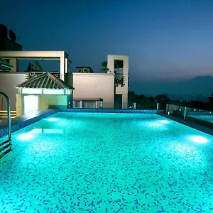 Hotel Beautiful